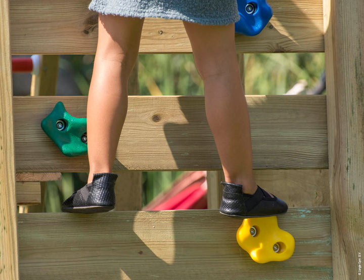 Jungle Cabin | Wooden climbing frame with swings & climbing net